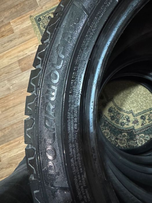 Шины зимние новые