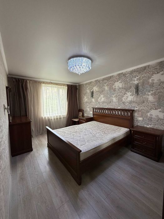 продам 4 ком квартиру в ЦЕНТРЕ