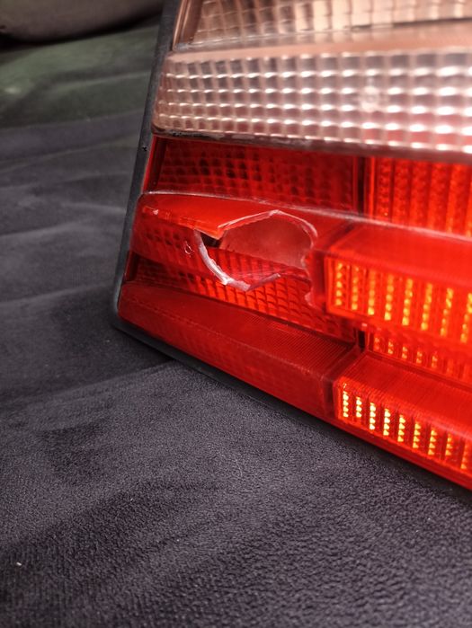 Фонарь задний Мерседес 124