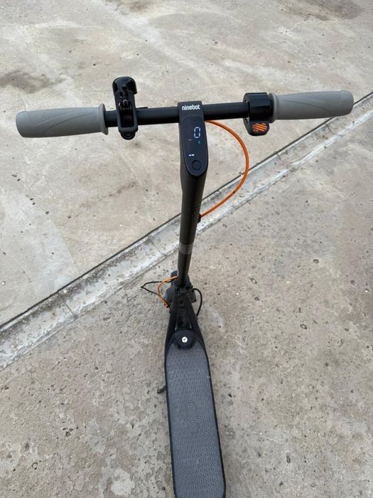 Самакат электронный