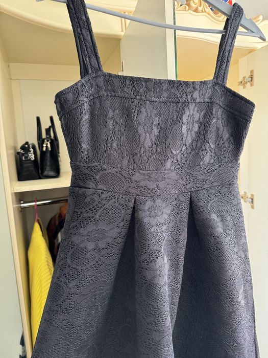 Продам шикарное черное платье