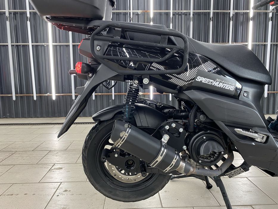 Скутер танк 150.