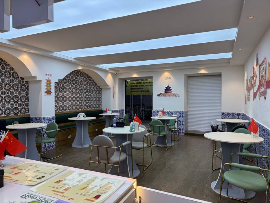 Буюк Ипак Йули Максим Горький | 85кв - нежилое помещение вдоль дороги