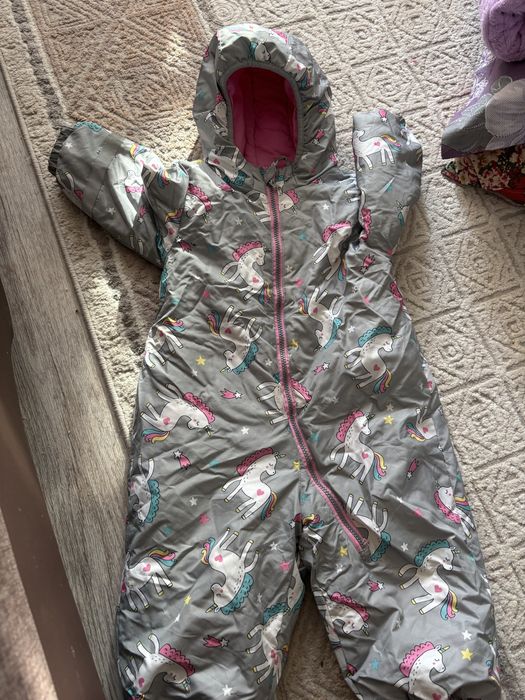 Продам комбенизион на девочку