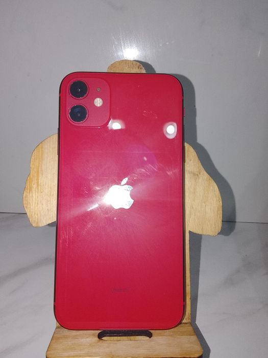 iPhone 11 все норм 64гб