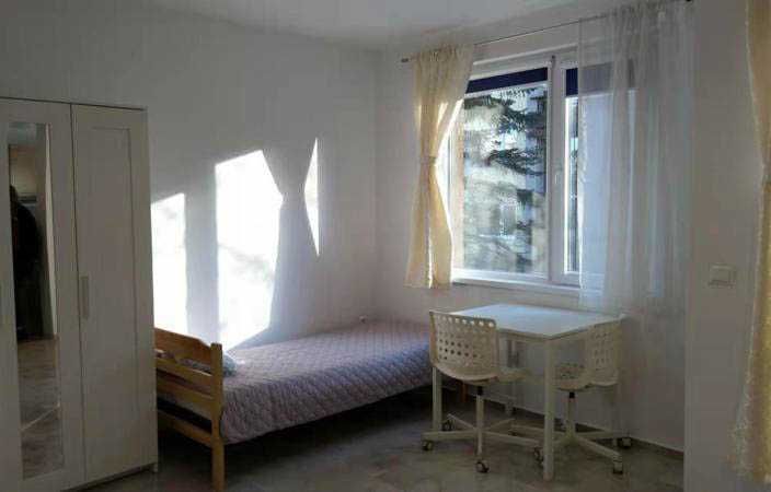 Дава се под наем Едностаен апартамент в София, Студентски град - 33 кв.м за 520 € - Снимка #1