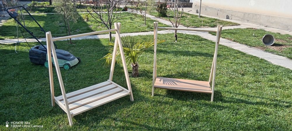 Вешалка напольная для одежды деревянная  детская