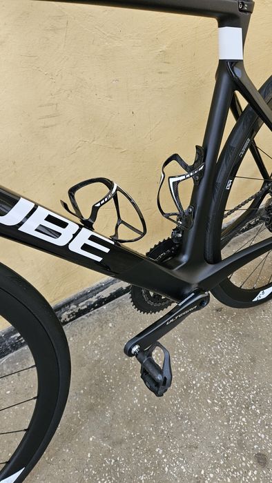 Cube Agree C62 Race Carbon