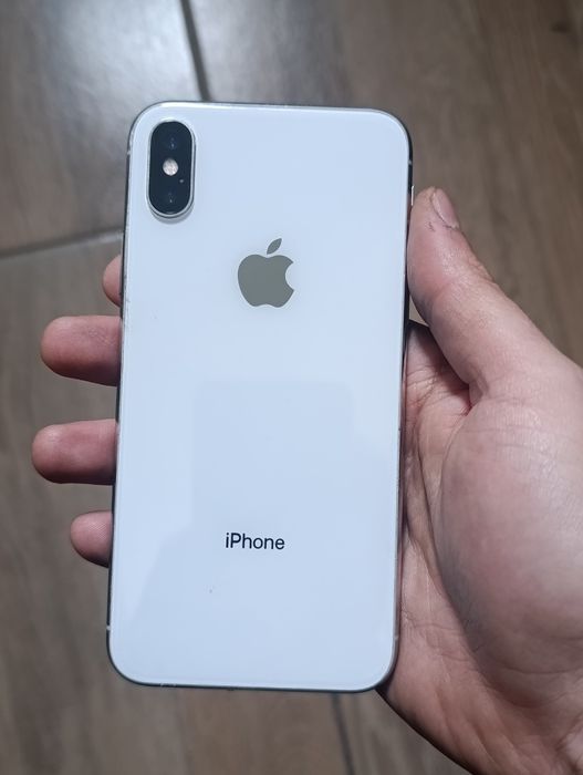 iPhone X 64GB stocare