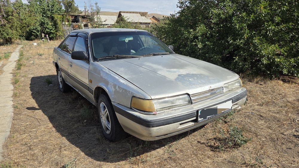 Срочно продам Mazda 626
