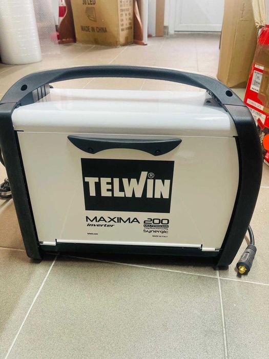 Aparat de sudură cu invertor Telwin Maxima 200 Synergic 230 V - defect