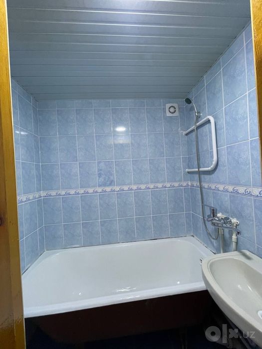 Продаю квартиру Яшнабадский р-он Авиасозлар-2. 40м2. 1-ком 5-этаж 5-эт