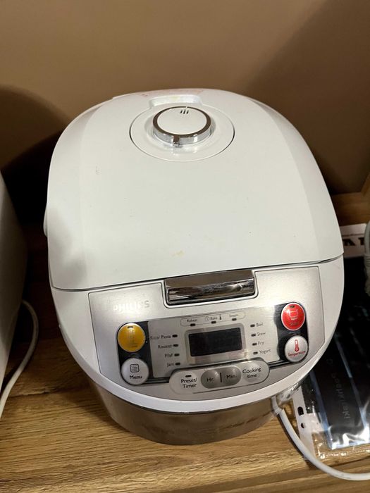 Мултикукър Philips (Серия HD3037)