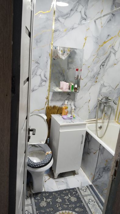 Срочное продаётся 3 х ком,квартира на гор газ Саодате.