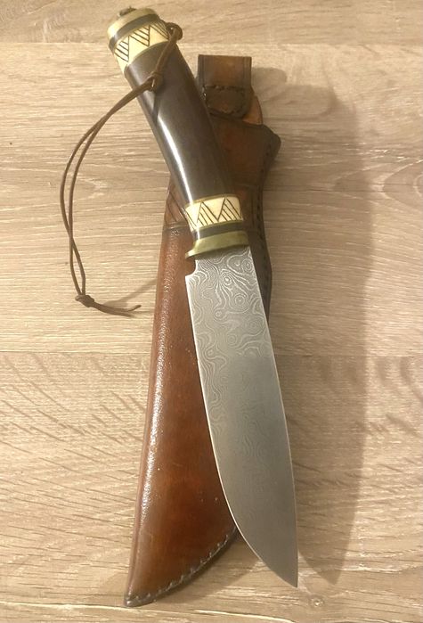 Cutit unicat, full tang, otel Danasc, 250+ straturi