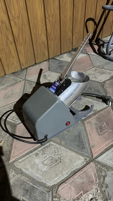 Ледокоашитель, измельчитель льда