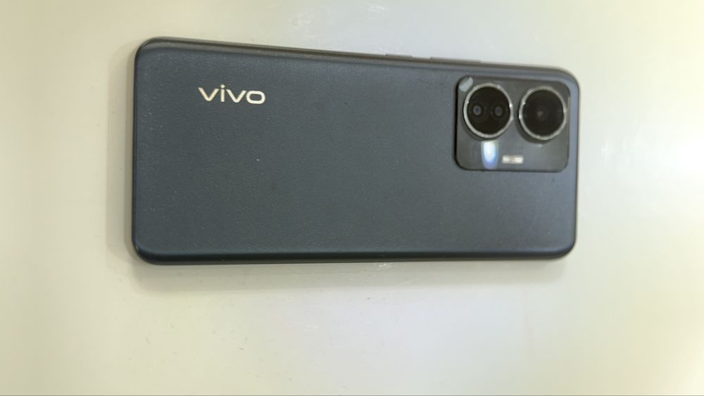VIVO Y55 телефон