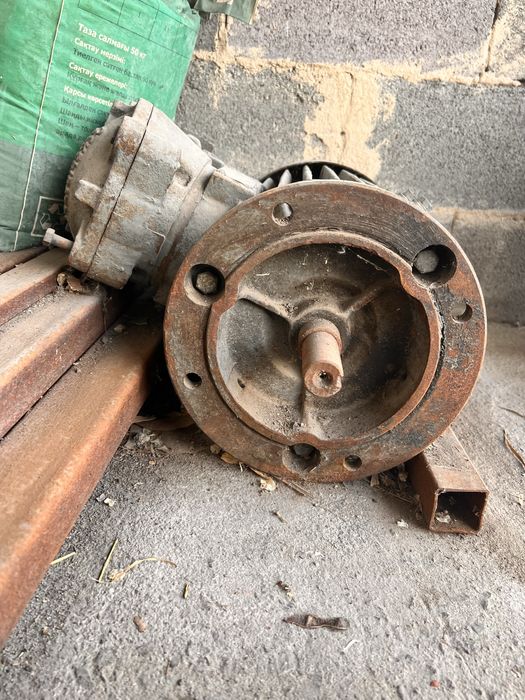 Двигатель от циркулярки