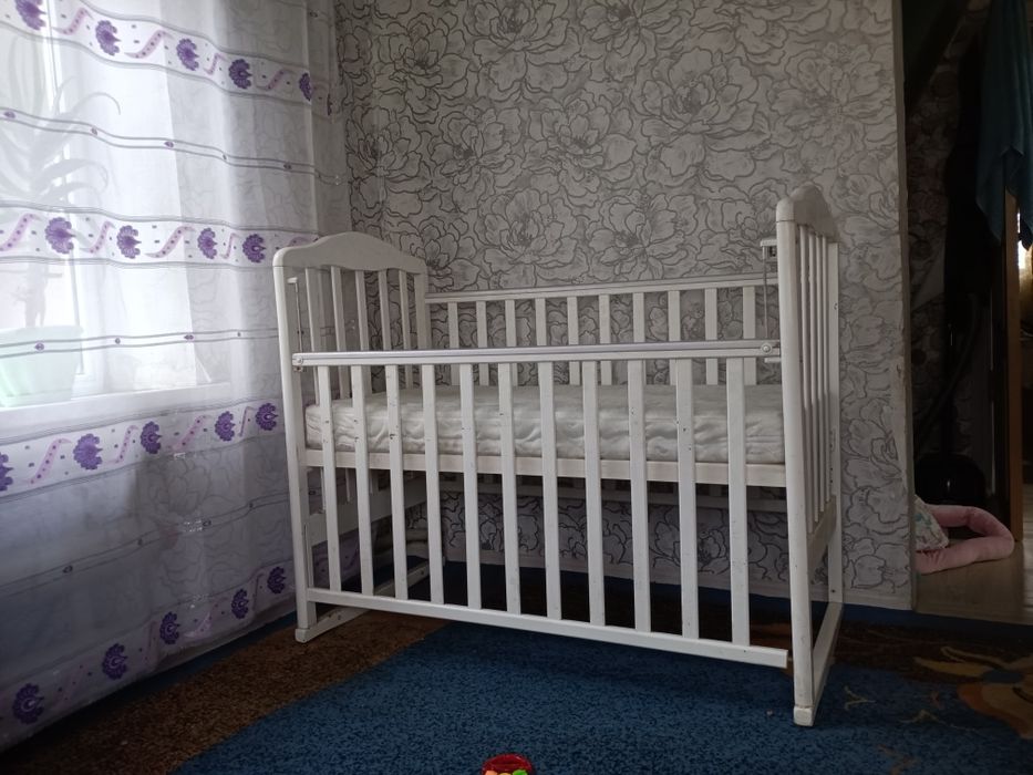 Продам кроватку 20т