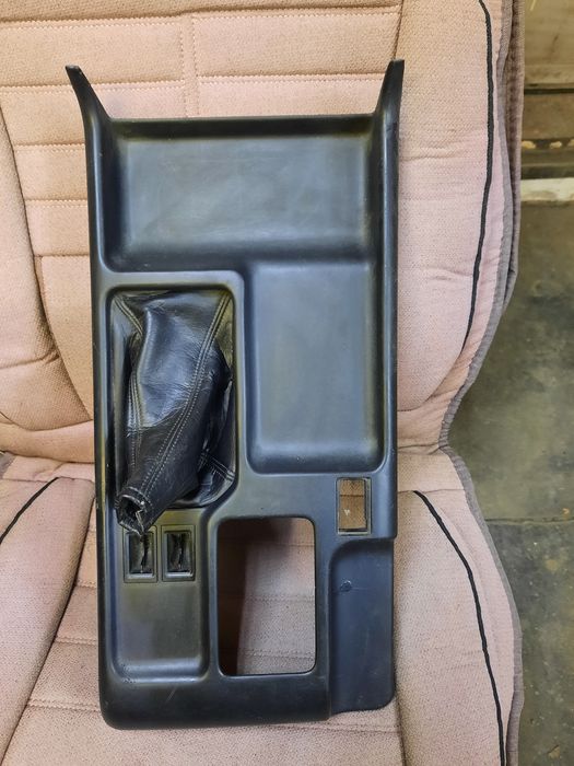 Панель рычага акпп