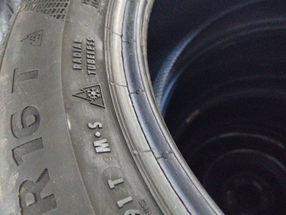 Anvelope iarna M+S Continental 205 55 16 profil bun