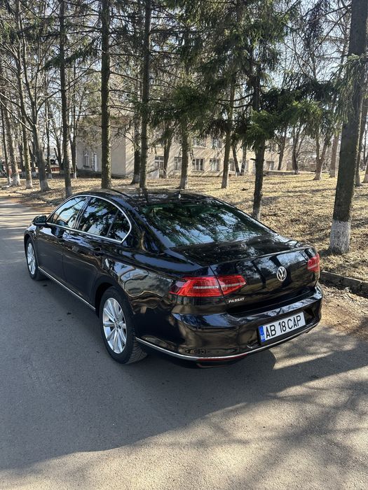 VOLKSWAGEN Passat 2019 — imagine 2