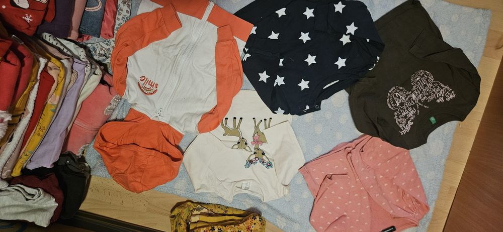 Orice bady 1 leu , orice bluza sau pantaloni 2 lei.