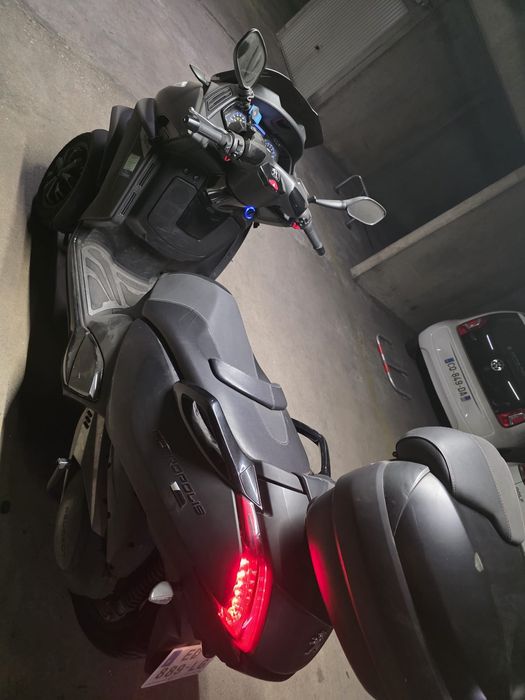 Scuter Piaggio MP3 2016 400cc