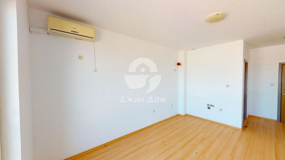 Продава се Едностаен апартамент в к.к. Слънчев бряг - 30 кв.м за 750 €/кв.м - Снимка #2