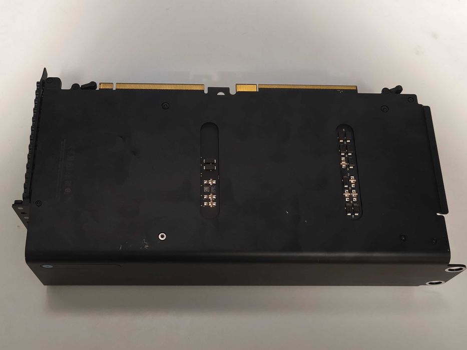 placa video MAC pro AMD Radeon Pro W5700X 16GB