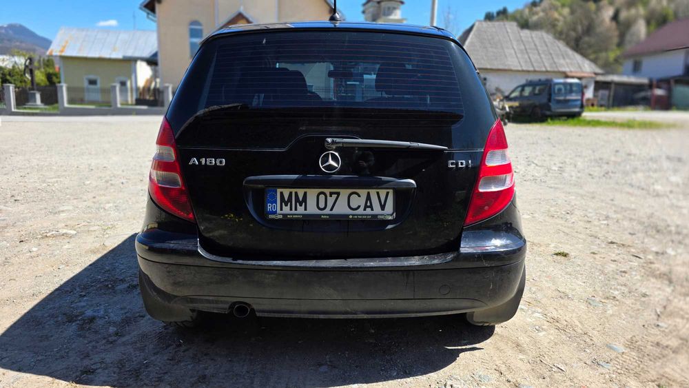 De vânzare Mercedes-Benz Clasa A A180 CDI