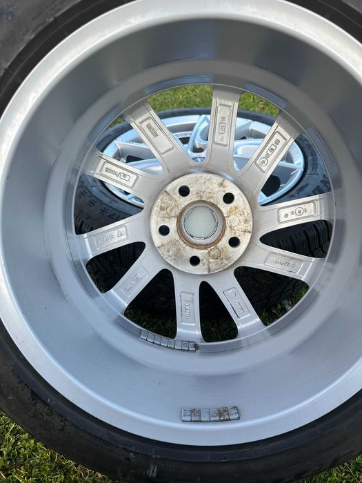 Roti/Jante BMW X1,X2(F48,F39) pe 17 cu cauciuc de iarna 205/60/17 2024