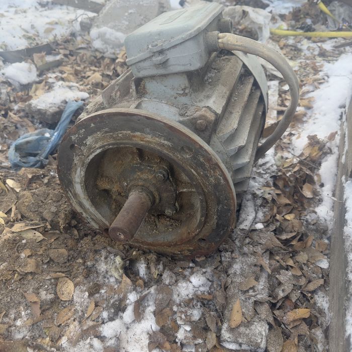 Двигатель трёхфазка на 7 кВТ