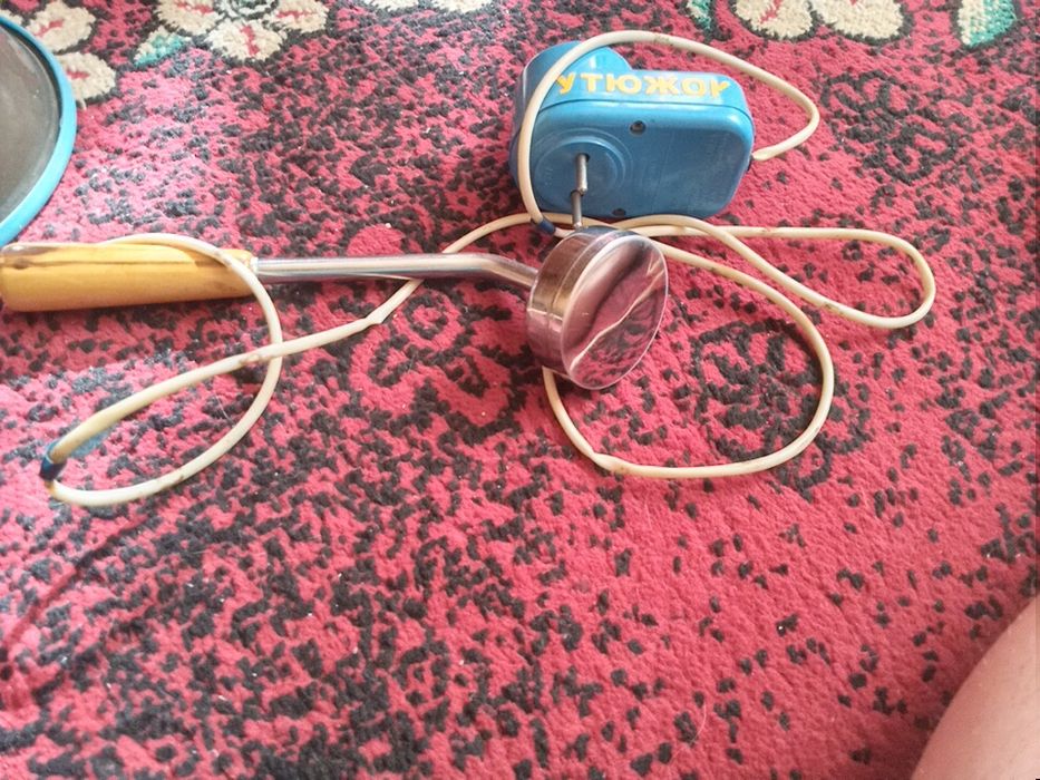 Утюжок для намазывания музей на тело