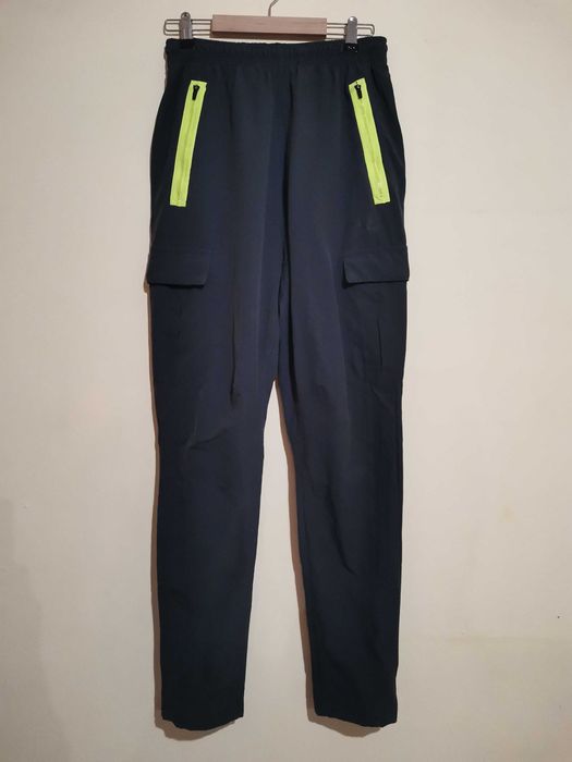 Nike Sportswear Cargo Trousers.