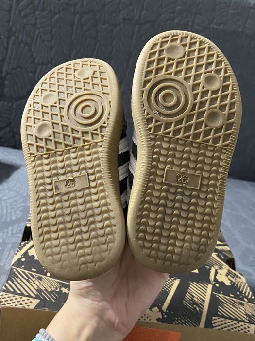 Кроссовки детские , кеды