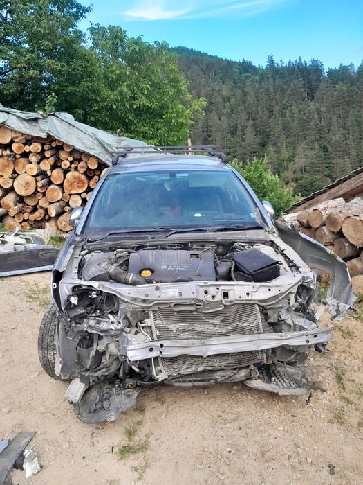 Опел Вектра Ц 1.9 CDTI дизел 2005-2008 на части .Десен волан