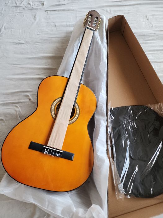 Классик гитара 39 размер янги!!!