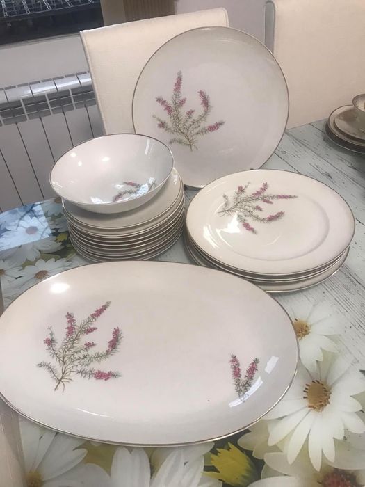 Порцеланов сервиз за хранене