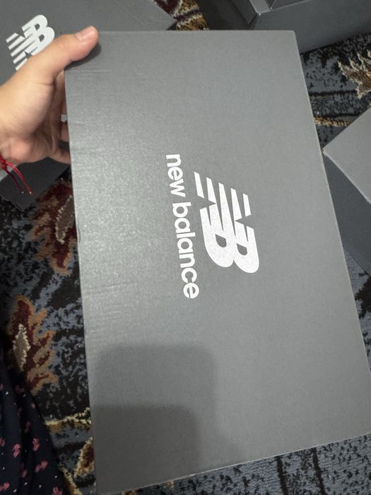 Кроссовки new balance