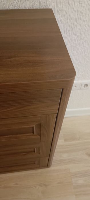 Продам комод с зеркалом