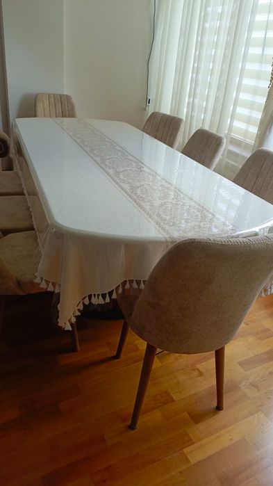 Стол со стульями