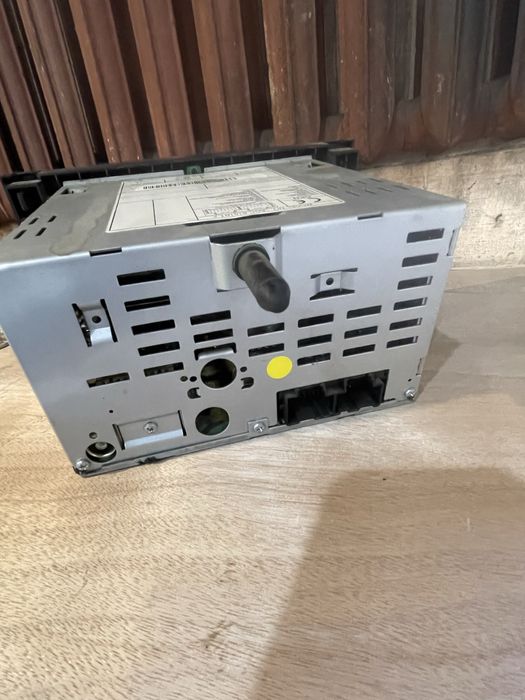 Магнитафон штатный равон