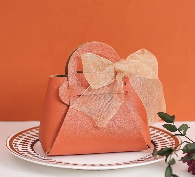 Бонбоньерки, тойбастары