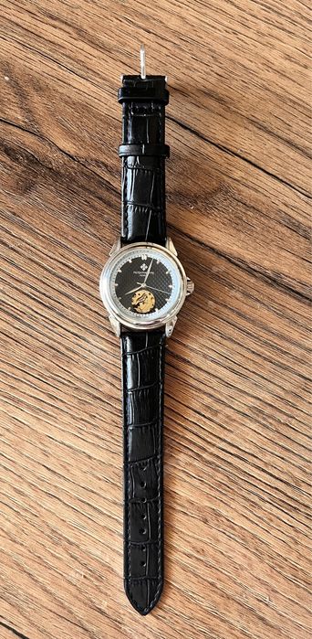 Часы ручные механические