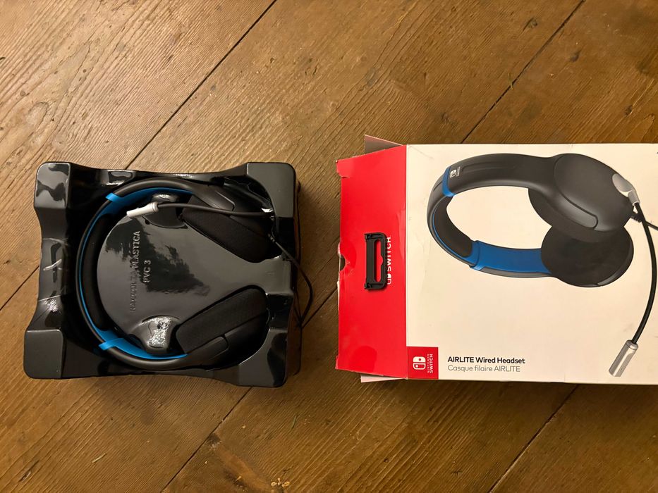 Casti gaming PDP Airlite pentru Nintendo Switch noi cu microfon