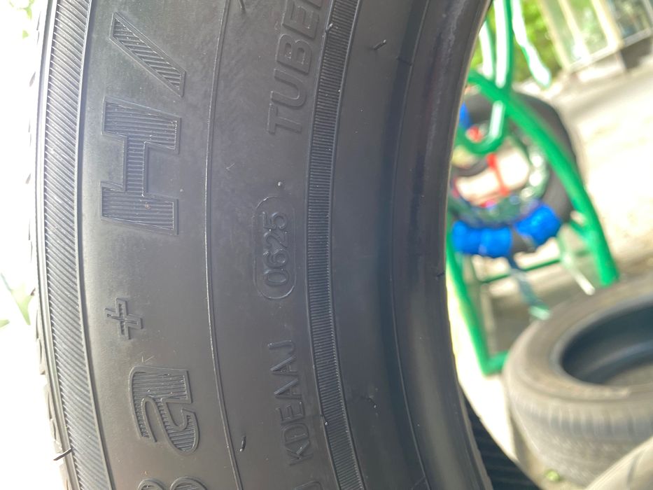 Westlike SU318  215/65R16