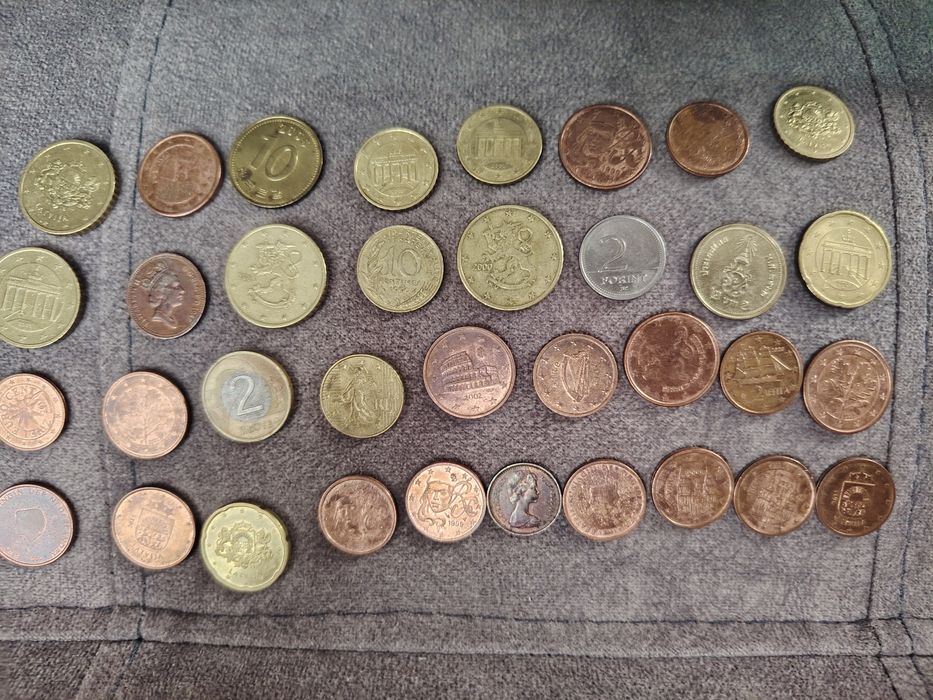 Продам монеты   .