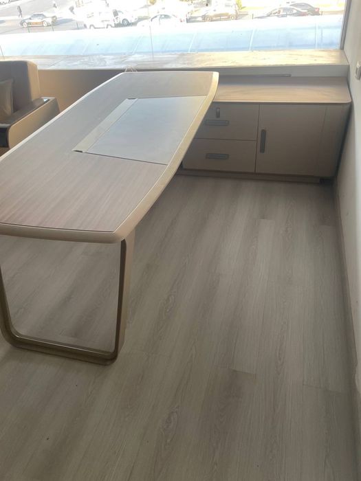 Ofis stoli va stuli komplekt