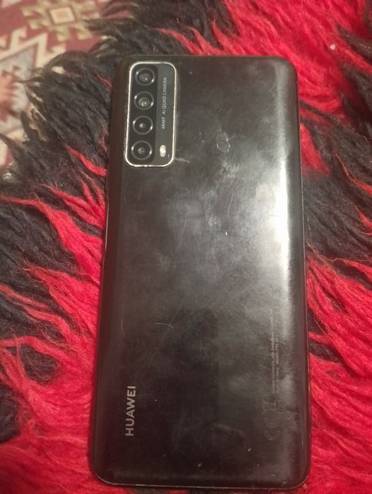 Huawei p smart 2021  4ram 128giga super запазен работи супер